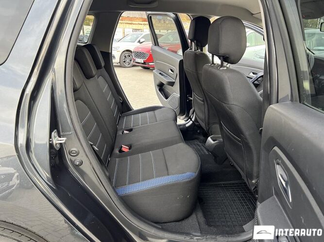 Dacia Duster 43 interauto-car