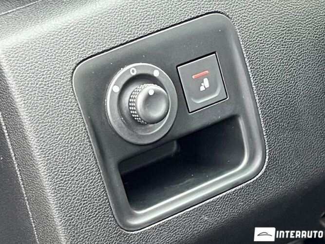 Dacia Duster 48 interauto-car