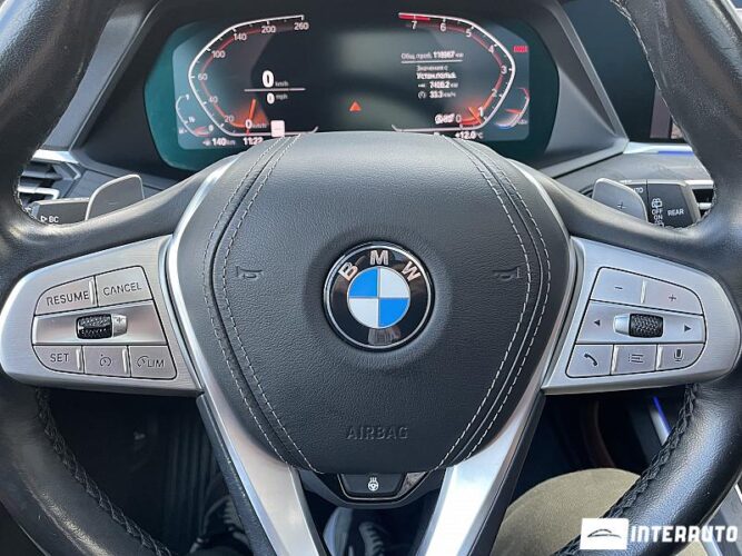 BMW X7 4.0i 49 interauto-car