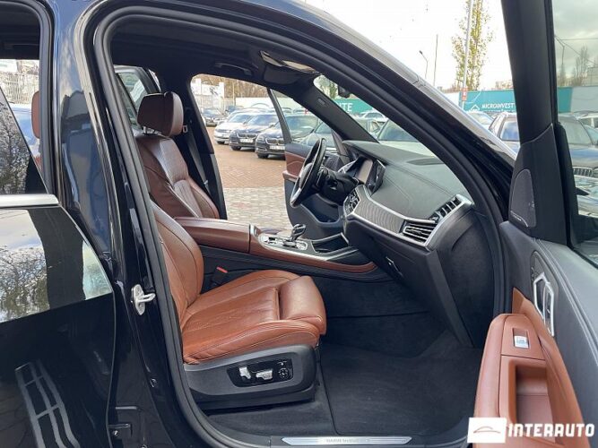 BMW X7 4.0i 59 interauto-car