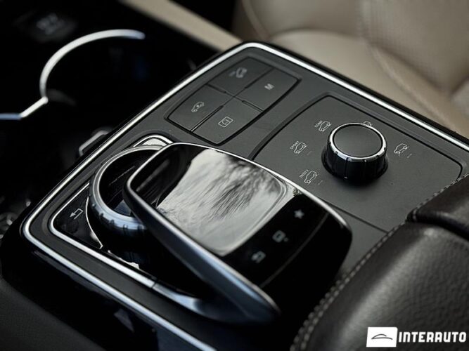 Mercedes GLS 350d 52 interauto-car