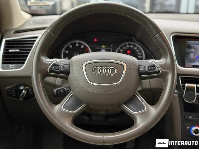 Audi Q5 42 interauto-car
