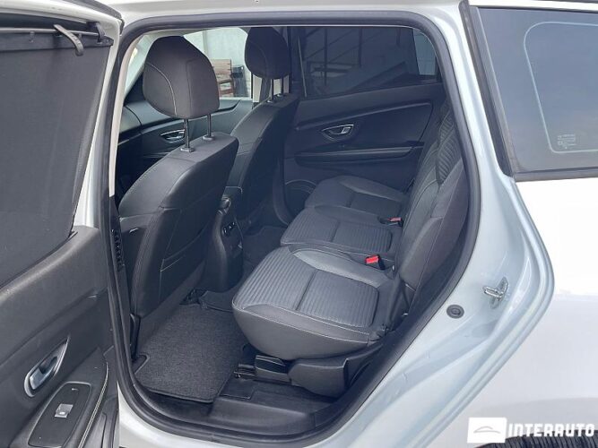Renault Grand Scenic 44 interauto-car