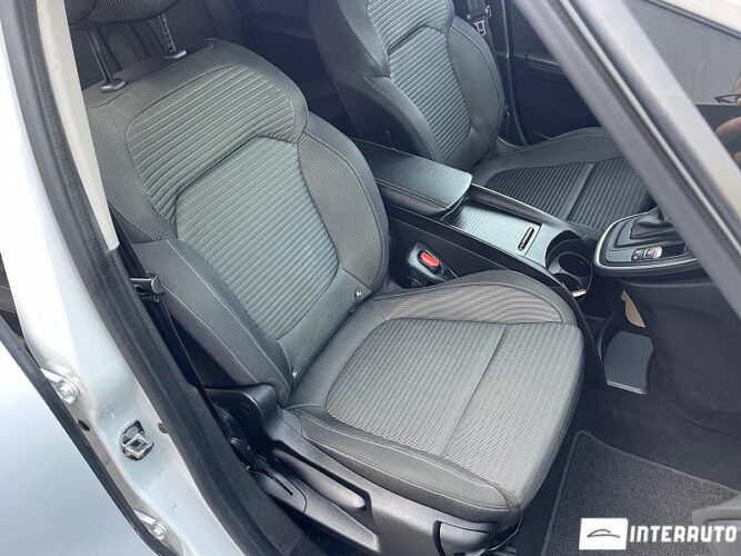 Renault Grand Scenic 46 interauto-car