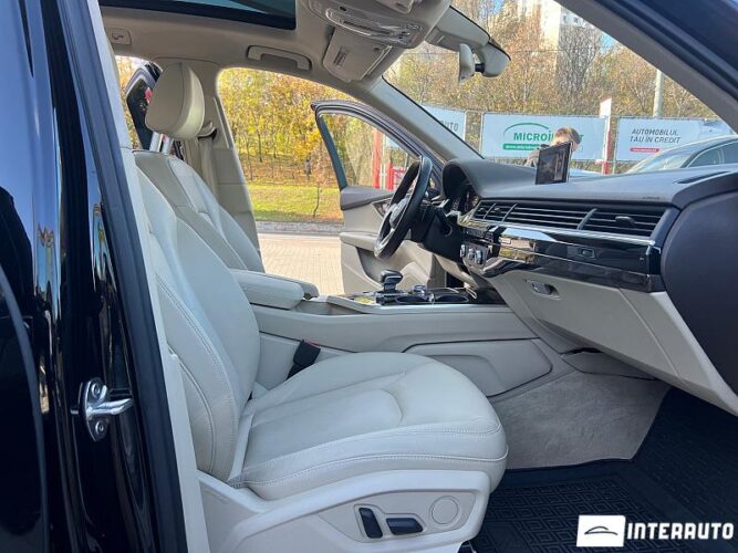Audi Q7 34 interauto-car