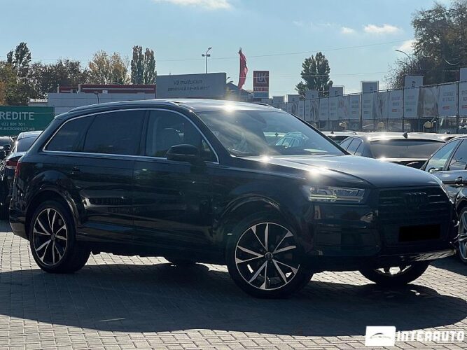 Audi Q7 32 interauto-car
