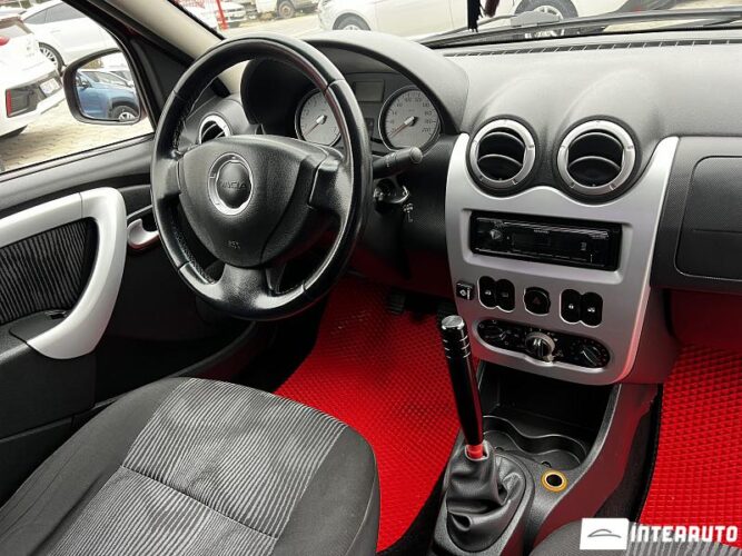 Dacia Logan 31 interauto-car