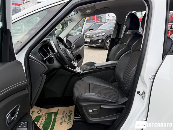 Renault Grand Scenic 43 interauto-car