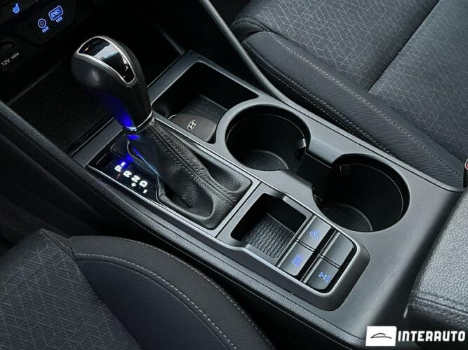 Hyundai Tucson 47 interauto-car