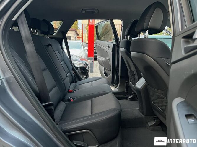 Hyundai Tucson 51 interauto-car