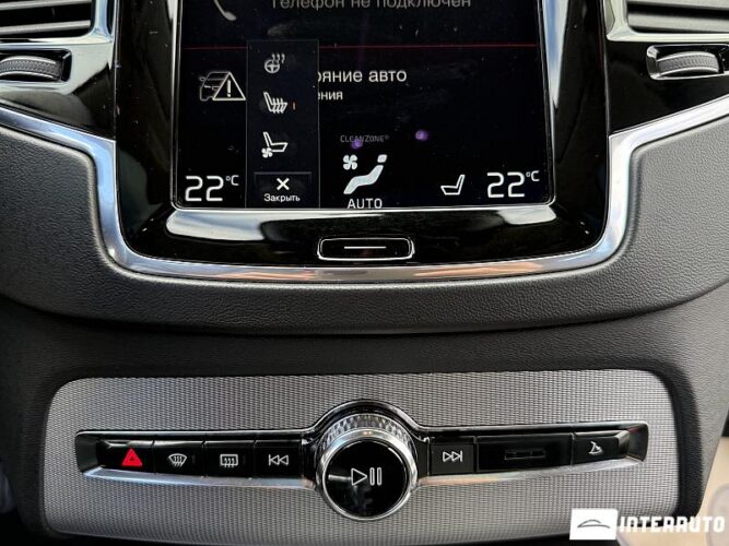 Volvo XC 90 52 interauto-car