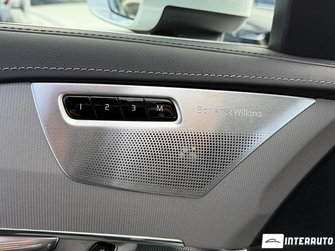 Volvo XC 90 61 interauto-car