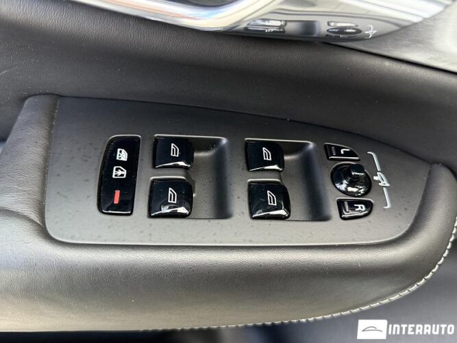 Volvo XC 90 62 interauto-car