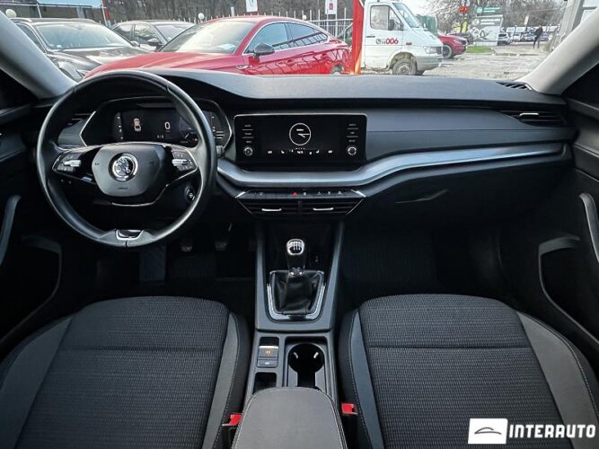 Skoda Octavia 38 interauto-car