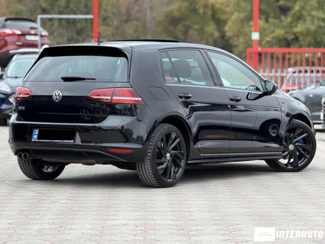 Volkswagen Golf GTE 34 interauto-car
