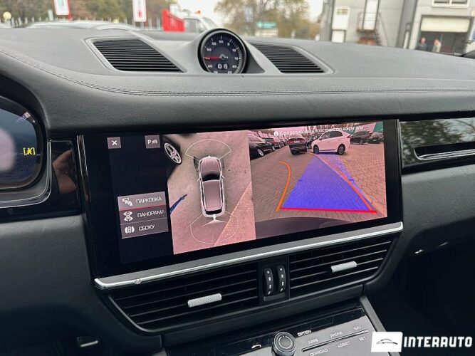 Porsche Cayenne S 49 interauto-car