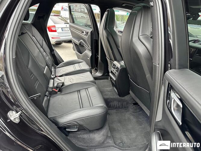 Porsche Cayenne S 59 interauto-car