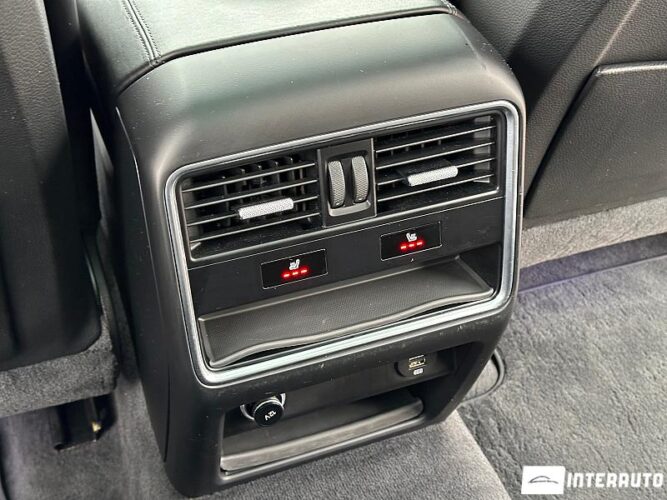 Porsche Cayenne S 54 interauto-car