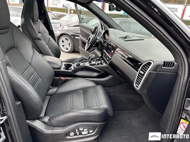 Porsche Cayenne S 43 interauto-car