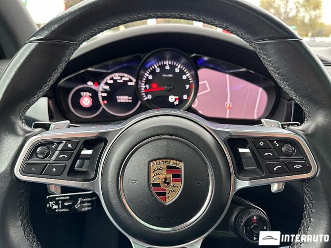 Porsche Cayenne S 47 interauto-car