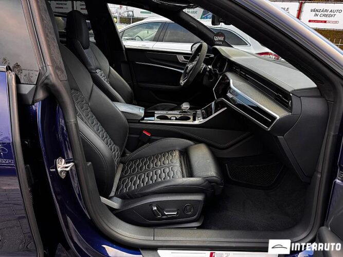 Audi RS7 42 interauto-car