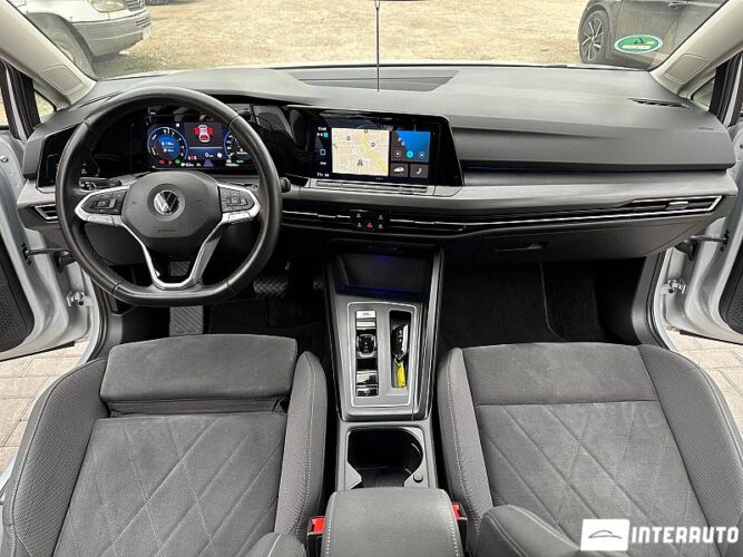 Volkswagen Golf GTE 41 interauto-car