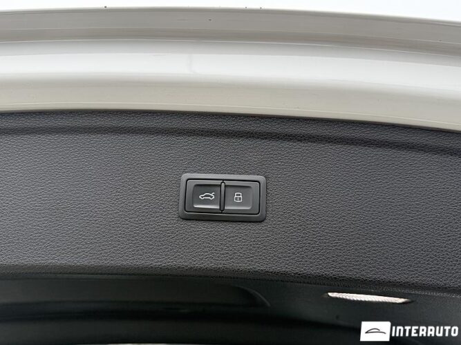 Audi Q5 65 interauto-car