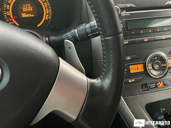 Toyota Auris 38 interauto-car