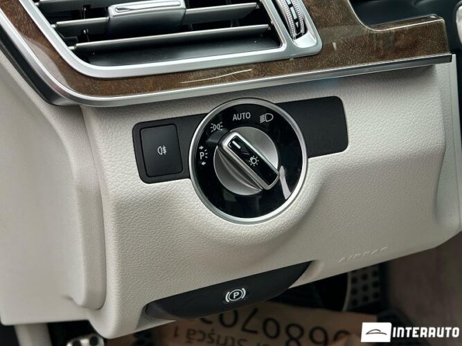 Mercedes E 250 45 interauto-car