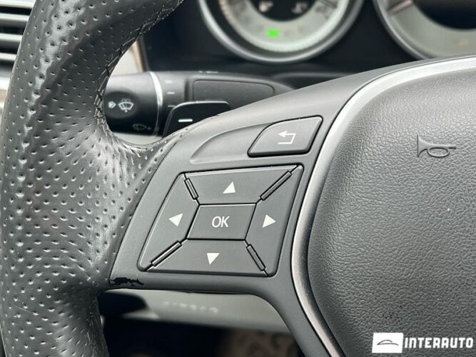 Mercedes E 250 49 interauto-car