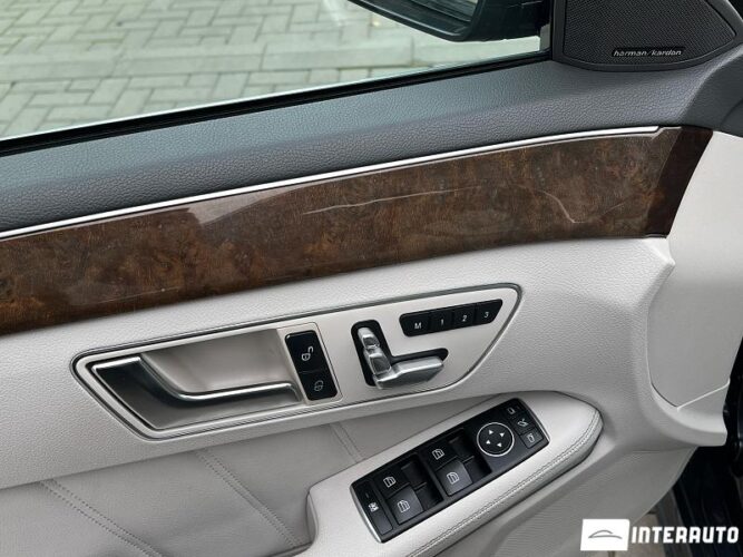 Mercedes E 250 44 interauto-car