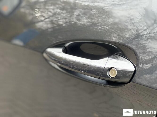 Mercedes E 250 42 interauto-car