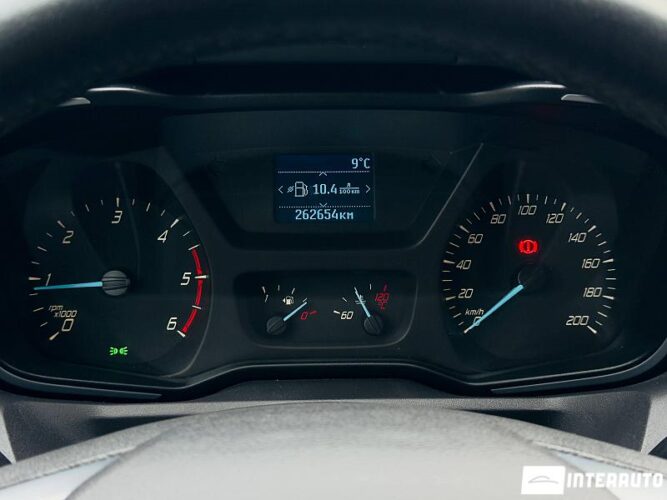 Ford Transit 38 interauto-car