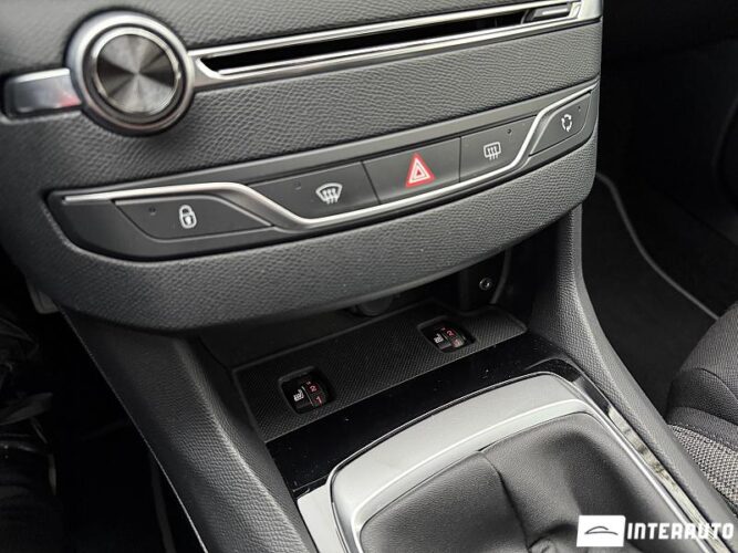 Peugeot 308 36 interauto-car