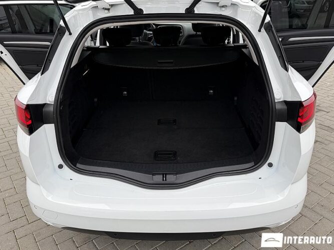 Renault Megane 48 interauto-car