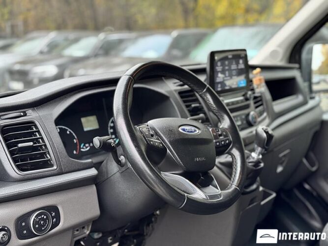 Ford Transit 33 interauto-car