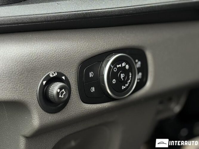 Ford Transit 34 interauto-car