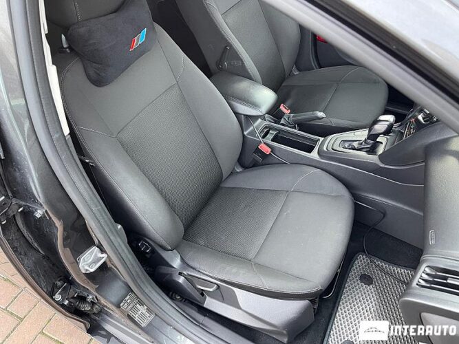 Ford Focus 46 interauto-car