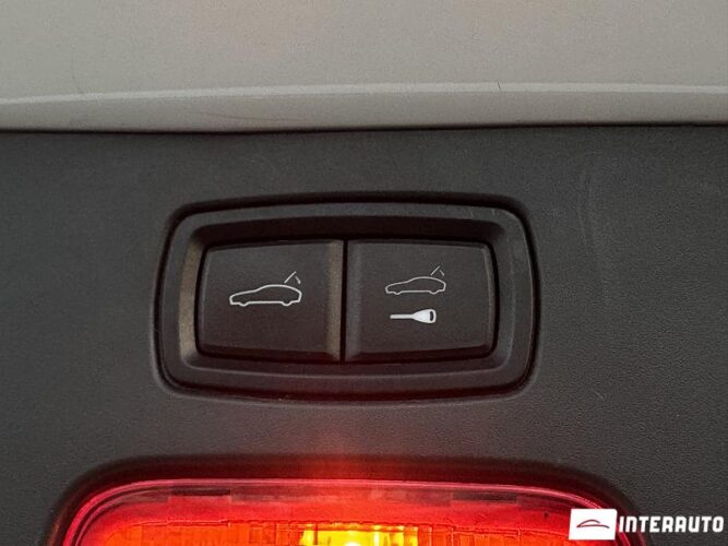 Porsche Cayenne S Hybrid 53 interauto-car