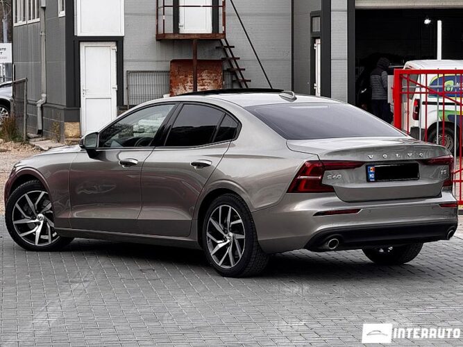 Volvo S 60 39 interauto-car