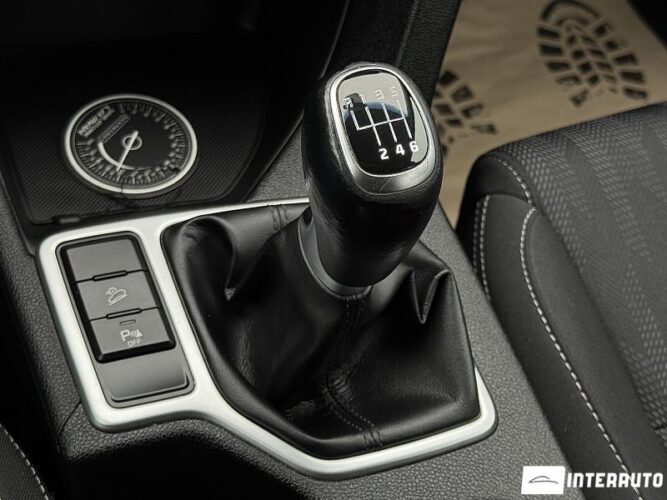 Kia Sportage 40 interauto-car