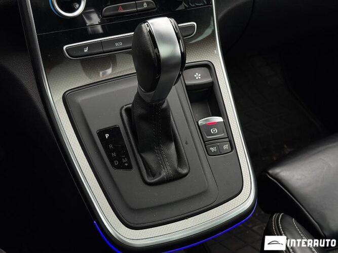 Renault Scenic 47 interauto-car