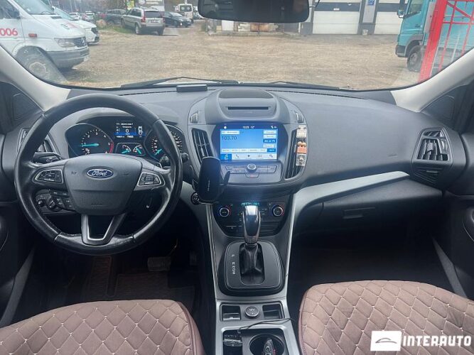Ford Kuga 34 interauto-car