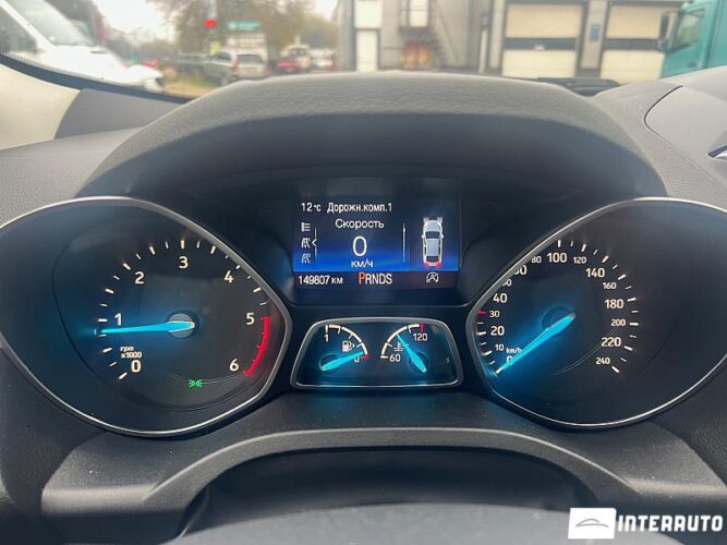 Ford Kuga 36 interauto-car