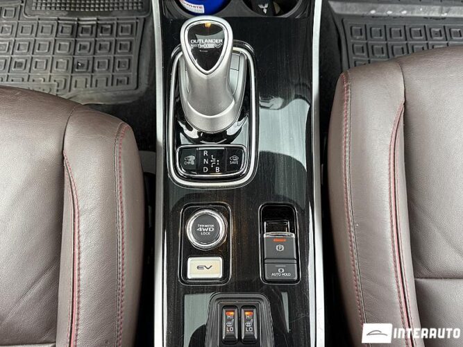 mitsubishi Outlander 2018