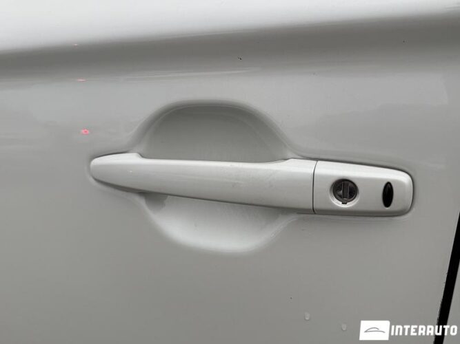 mitsubishi Outlander 2018