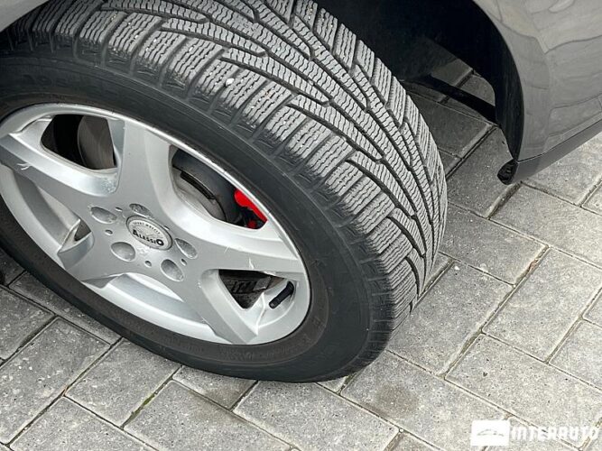 Volkswagen Golf 38 interauto-car