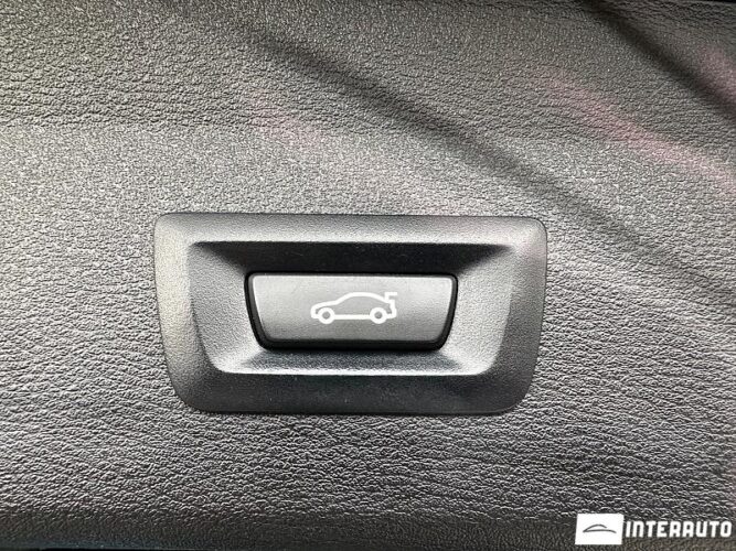 BMW X1 1.8D 45 interauto-car