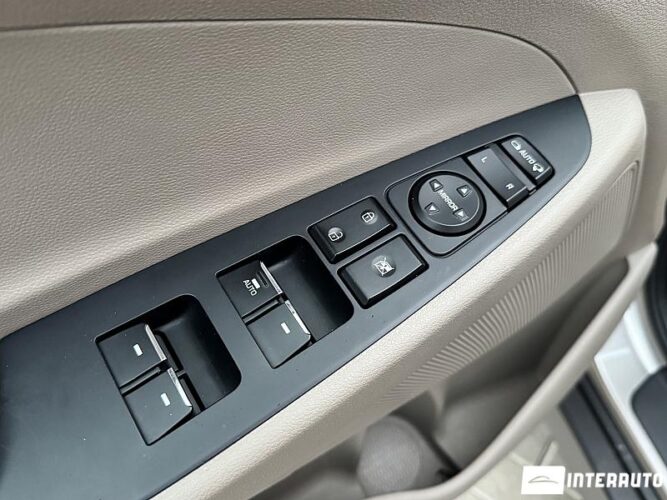 Hyundai Tucson 50 interauto-car