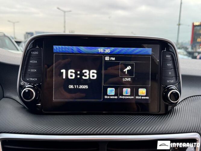 Hyundai Tucson 40 interauto-car